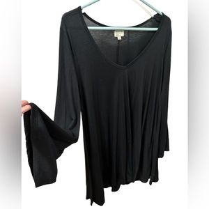 Rvca bell sleeve dress